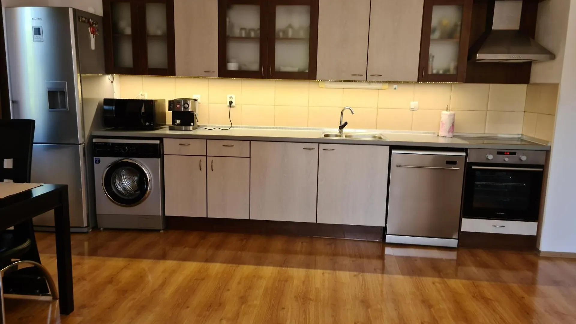 Luxury Apartment With Swimming Pool , Lovely Garden , Bbq Place Varna