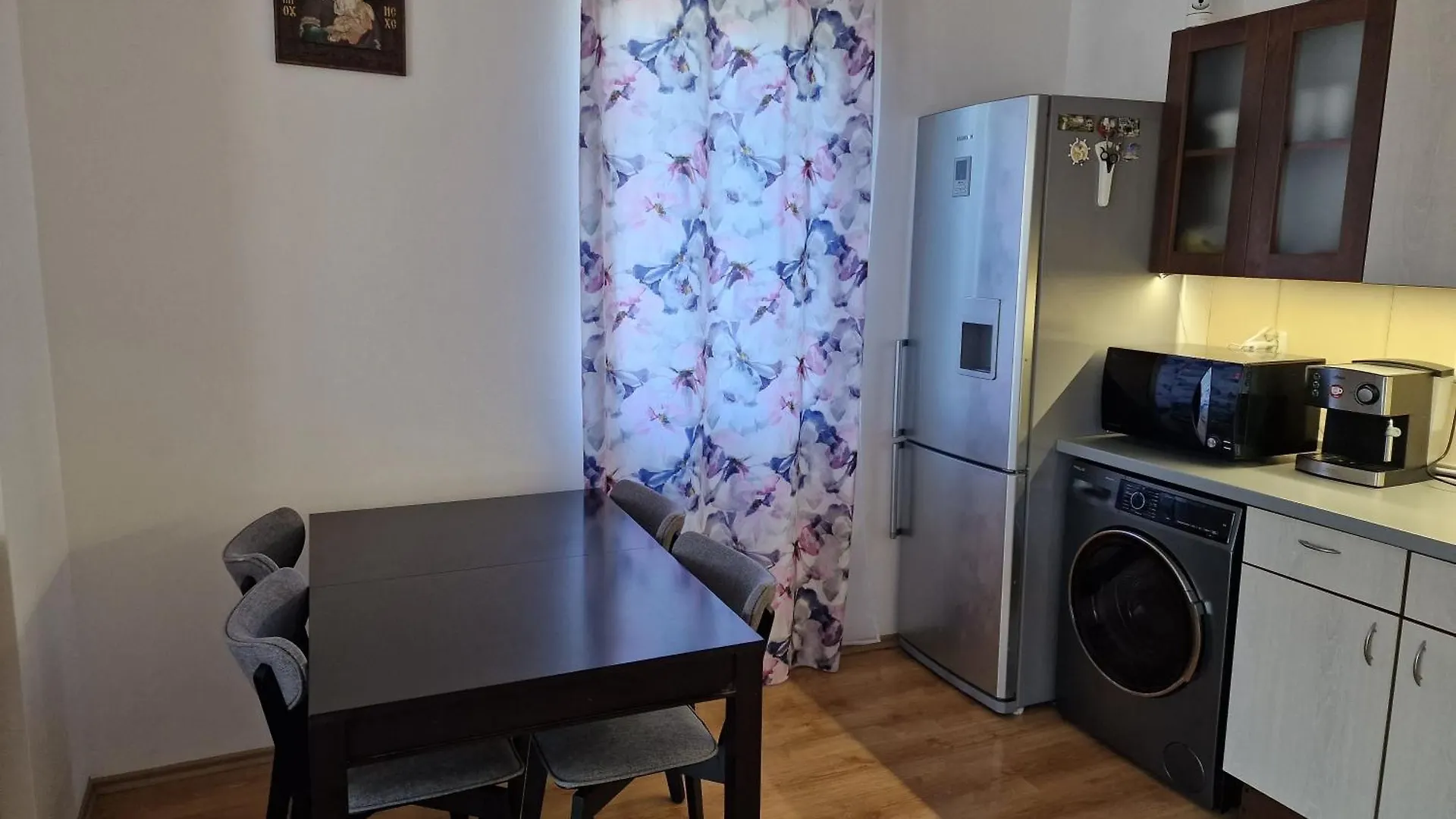 Luxury Apartment With Swimming Pool , Lovely Garden , Bbq Place Varna