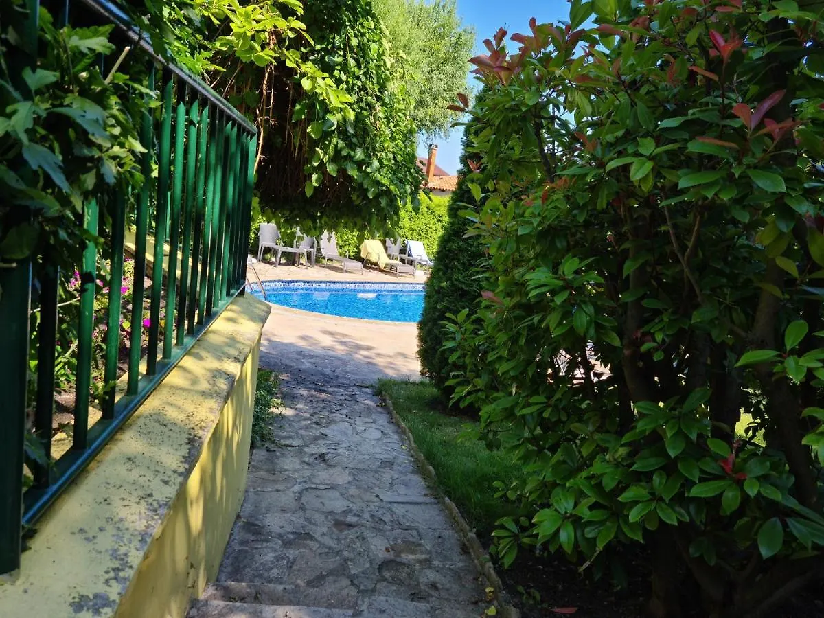 Luxury Apartment With Swimming Pool , Lovely Garden , Bbq Place Varna Bulgaria